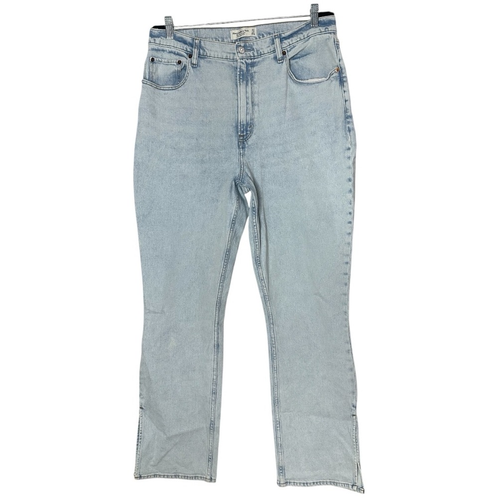 Abercrombie & Fitch Curve Love Slim Straight Jeans Size 32 / 14
